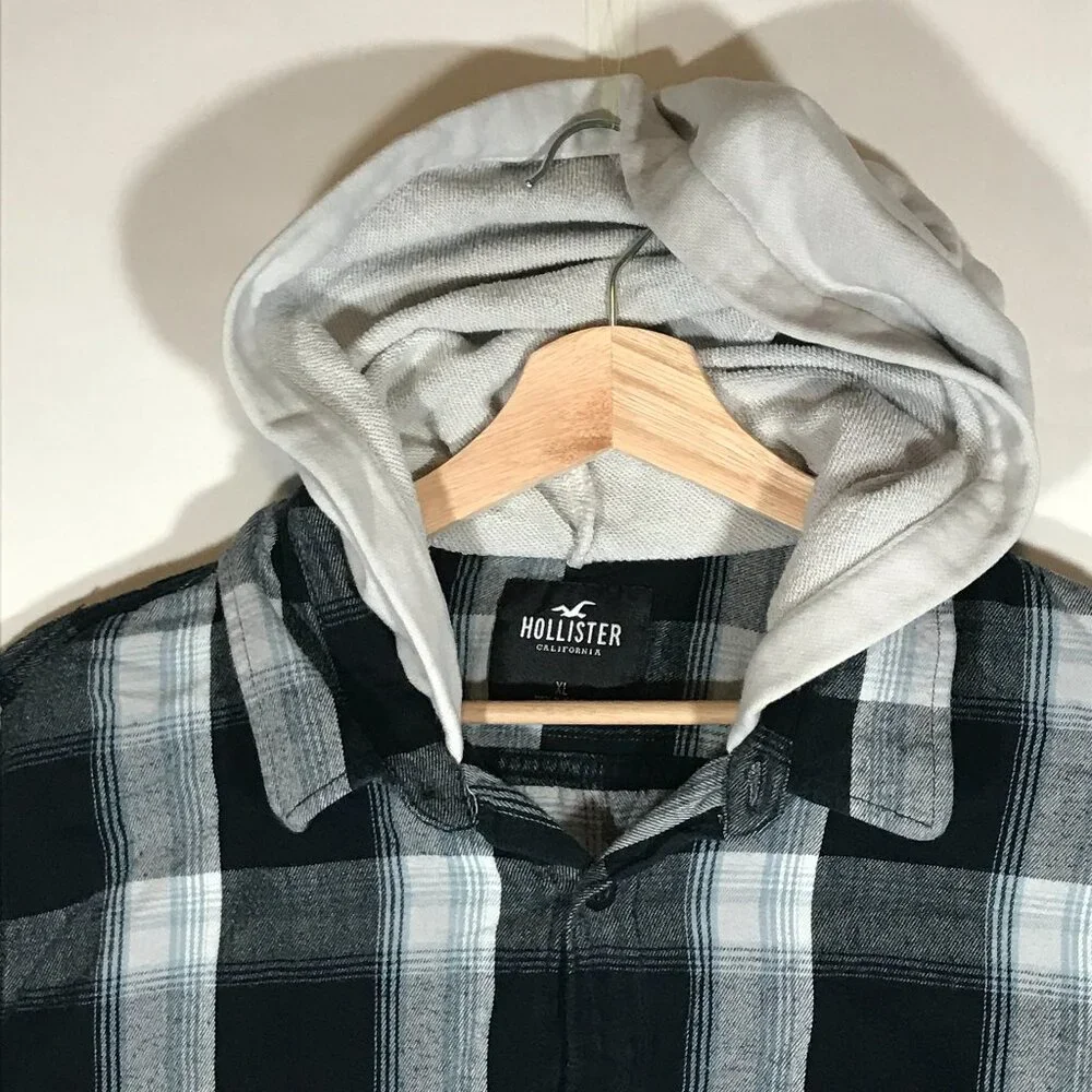 Hollister Men's XL Black Plaid Long Sleeve Button Up Hoodie Flannel Shirt - Picture 2 of 11